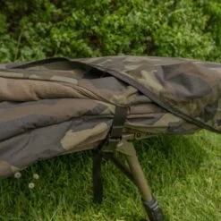 Avid Carp Ripstop Camo Bedchair Cover -Buiten Kamperen Avid20Carp20Ripstop20Camo20Bedchair20Cover9 550x550 1
