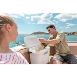 Coleman 28QT Xtreme Marine Cooler 40 Coleman 28QT Xtreme Marine Cooler -Buiten Kamperen COOLER20XTREME20MARINE2028QT20PERSONAL20200003739820Lifestyle2010 550x550w