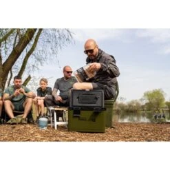 RidgeMonkey CoolaBox Compact 12 38 RidgeMonkey CoolaBox Compact 12 -Buiten Kamperen JBH03622 550x550w