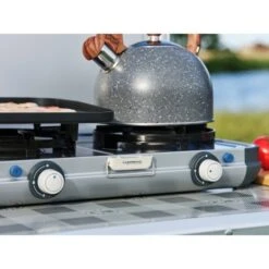 Campingaz Camping Kitchen 2 Grill And Go 30 Campingaz Camping Kitchen 2 Grill And Go -Buiten Kamperen STOVE20CAMPING20KITCHEN20220Grill20and20Go20INT20218185620Lifestyle202 550x550w