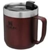 Stanley The Legendary Camp Mug 0.35L Wine 2 Stanley The Legendary Camp Mug 0.35L Wine -Buiten Kamperen Stanley The Legendary Camp Mug 0 35L Wine 550x550h