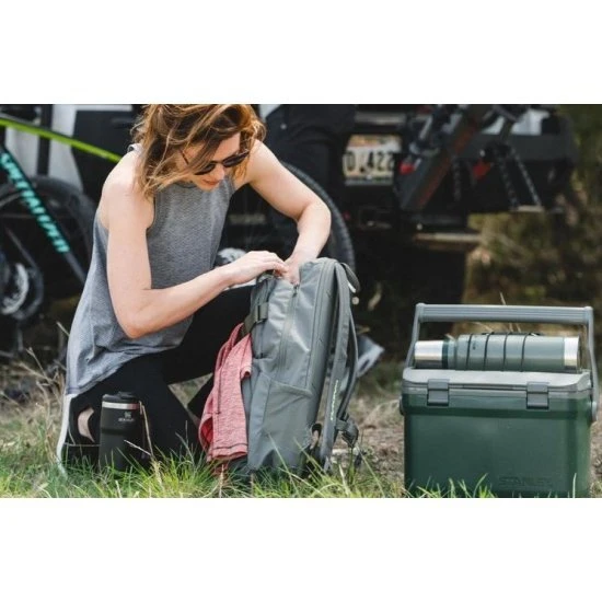 Stanley The Easy Carry Outdoor Cooler 15.1L Green 6 Stanley The Easy Carry Outdoor Cooler 15.1L Green - Afbeelding 4