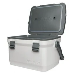 Stanley The Easy Carry Outdoor Cooler 6.6L Polar -Buiten Kamperen Stanley20The20Easy20Carry20Outdoor20Cooler206.6L20Polar2 550x550h