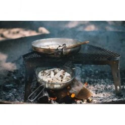Primus CampFire Frying Pan Stainless Steel 25cm -Buiten Kamperen p738000 frying pan lisa lowenborg 2019 04 550x550 1