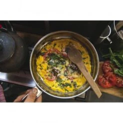 Primus CampFire Frying Pan Stainless Steel 25cm -Buiten Kamperen p738000 frying pan lisa lowenborg 2019 11 550x550 1