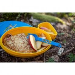 Primus Meal Set Pippi Blue 9 Primus Meal Set Pippi Blue -Buiten Kamperen p740850 pippi meal set stina hjelm 2020 02 550x550 1