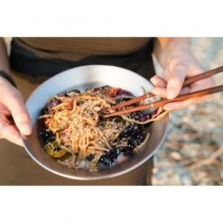 Primus CampFire Chopsticks -Buiten Kamperen p740970 chopsticks lisa lowenborg 2018 3 550x550 1